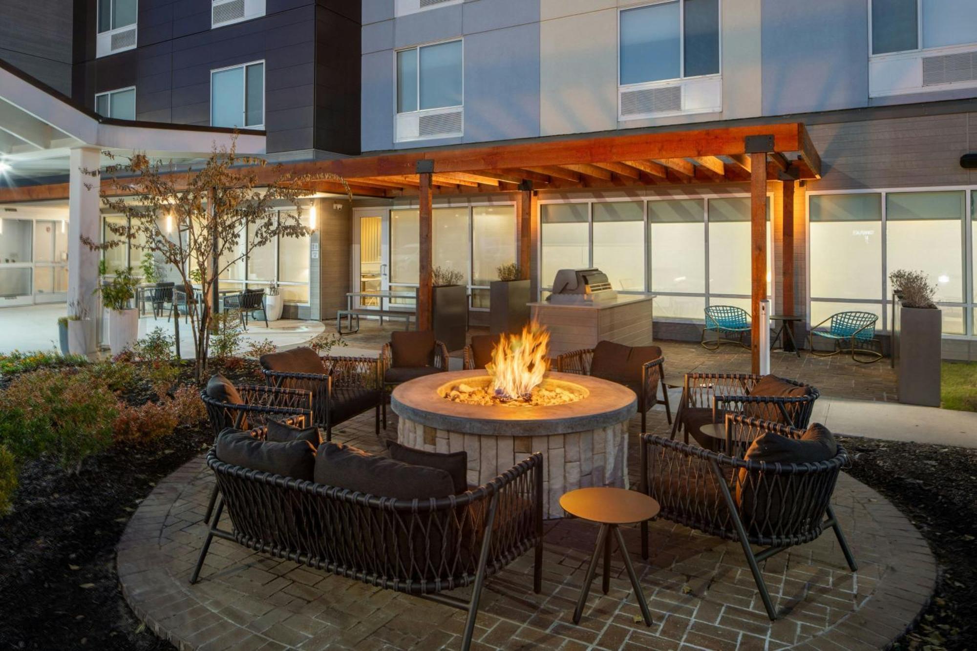 Towneplace Suites By Marriott Memphis Cordova Exteriör bild
